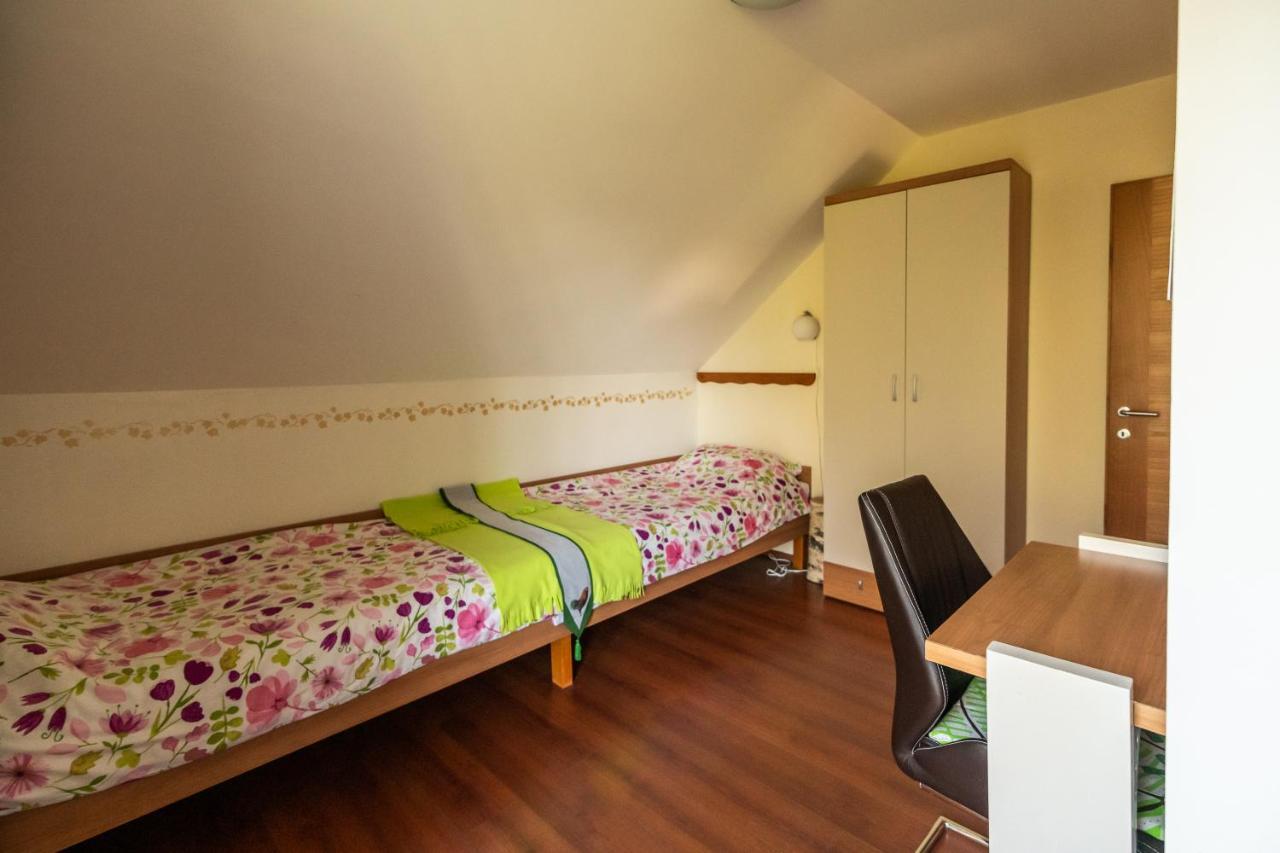 Holiday Home Razglednik Logatec Esterno foto