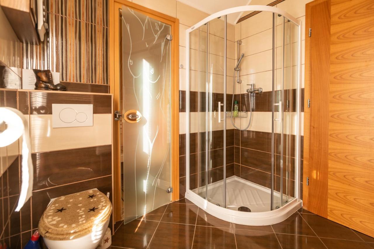 Holiday Home Razglednik Logatec Esterno foto