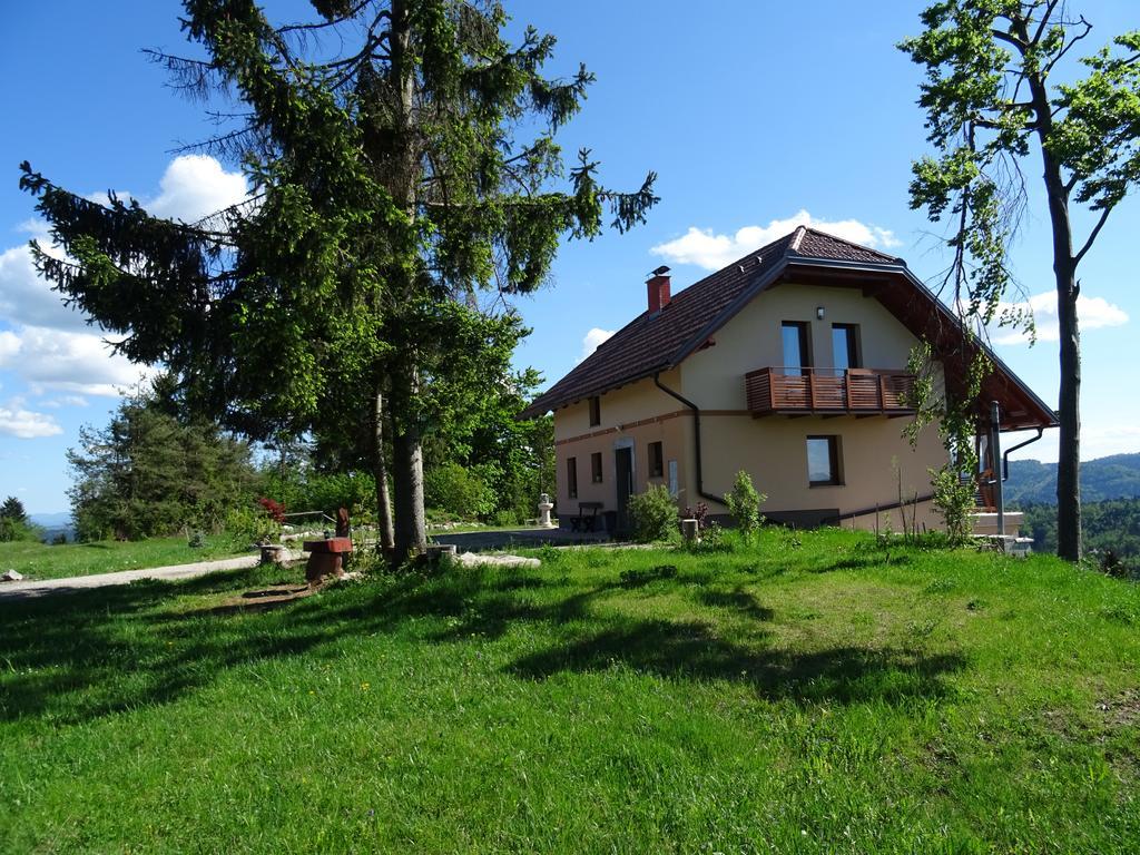 Holiday Home Razglednik Logatec Esterno foto